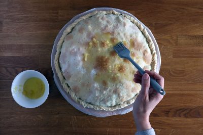Soparnik olive oil coating