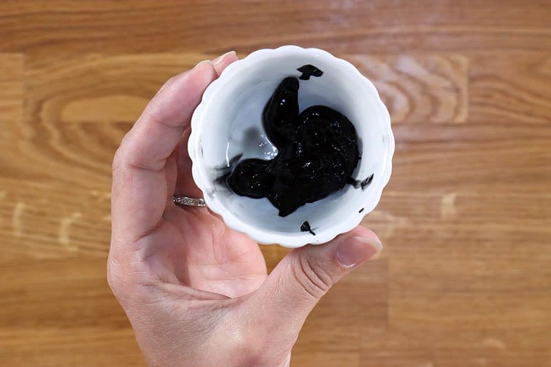 crni-rizot-od-sipe-crnilo Cuttlefish ink for black risotto