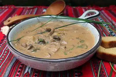 mushroom goulash